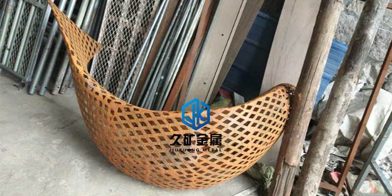 立體魚(yú)