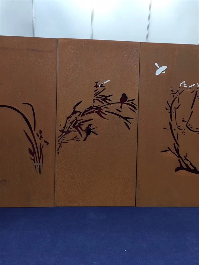 耐候板有機(jī)化學(xué)除油跡的方式